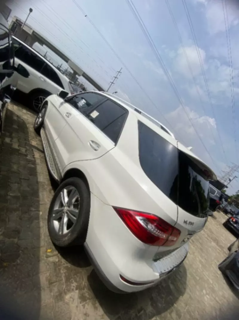 Mercedes-Benz ML 350