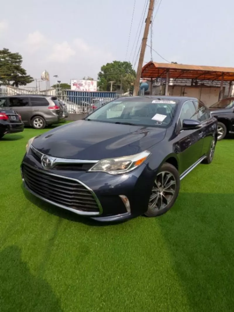 Toyota Avalon