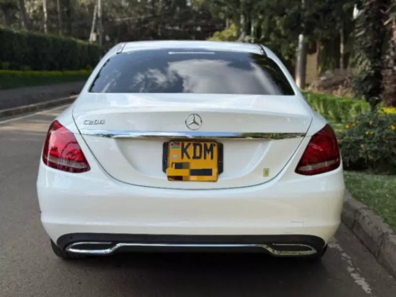 Mercedes-Benz C 200   - 2015