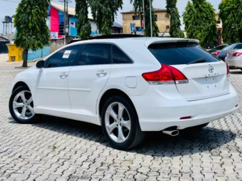 Toyota Venza   - 2009