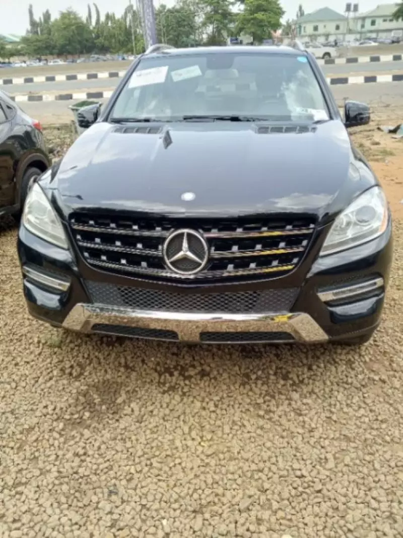 Mercedes-Benz ML 350   - 2012