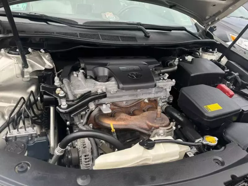 Toyota Camry   - 2013