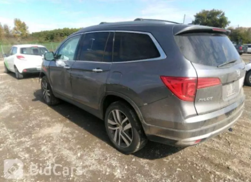 Honda Pilot   - 2016