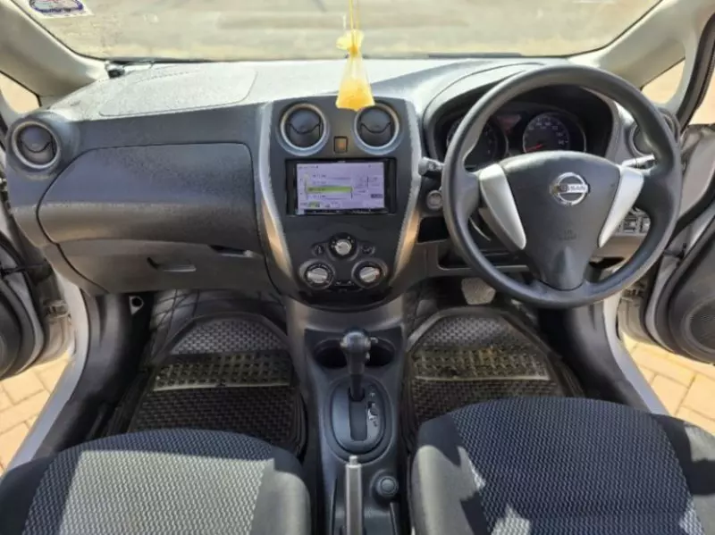 Nissan Note   - 2015