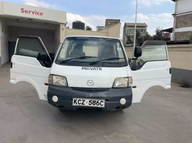 Mazda Bongo   - 2012
