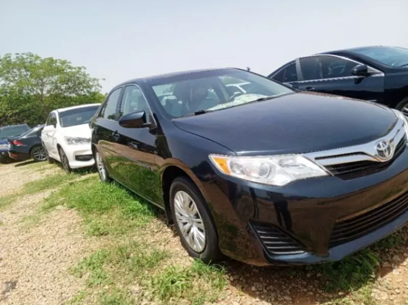 Toyota Camry   - 2012