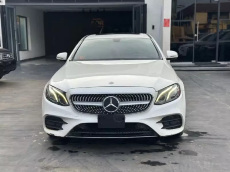 Mercedes-Benz E 300 - 2018