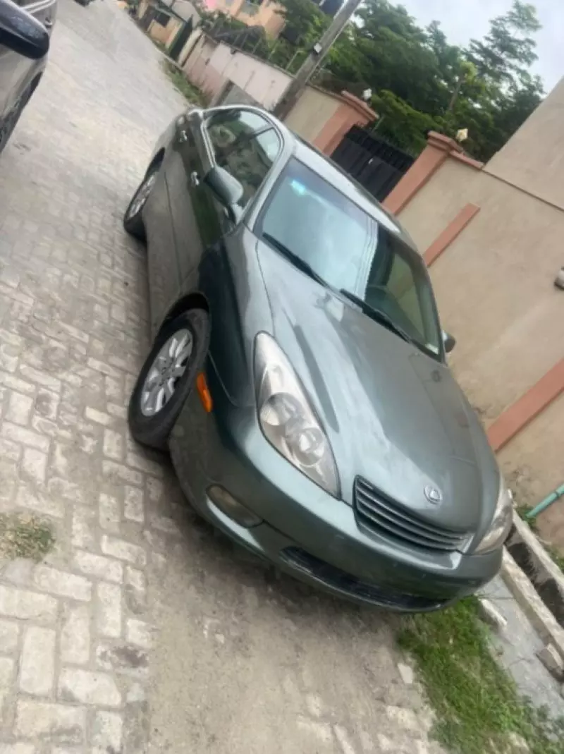 Lexus ES 300   - 2002