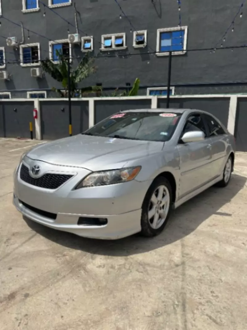Toyota camry   - 2007