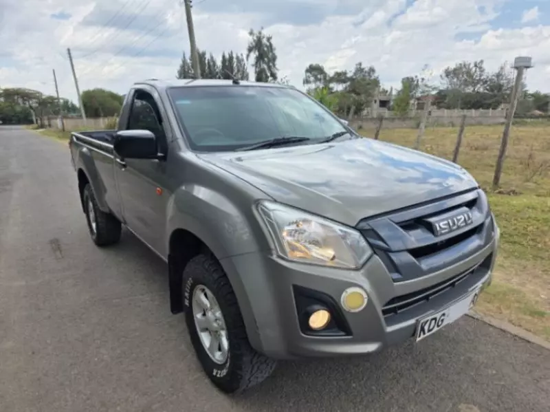 Isuzu D-Max   - 2021