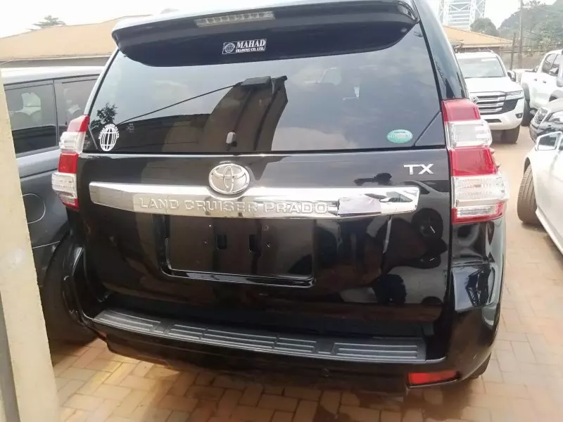 Toyota Landcruiser Prado   - 2016
