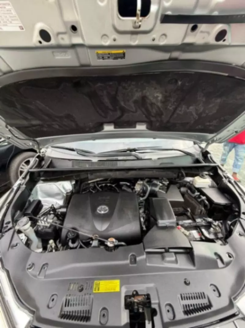 Toyota Highlander   - 2018