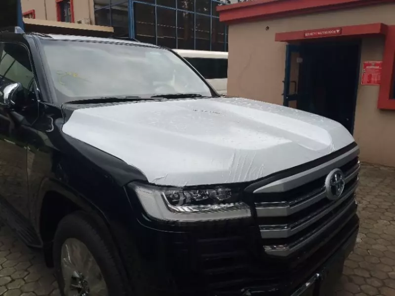 Toyota Land Cruiser - 2025