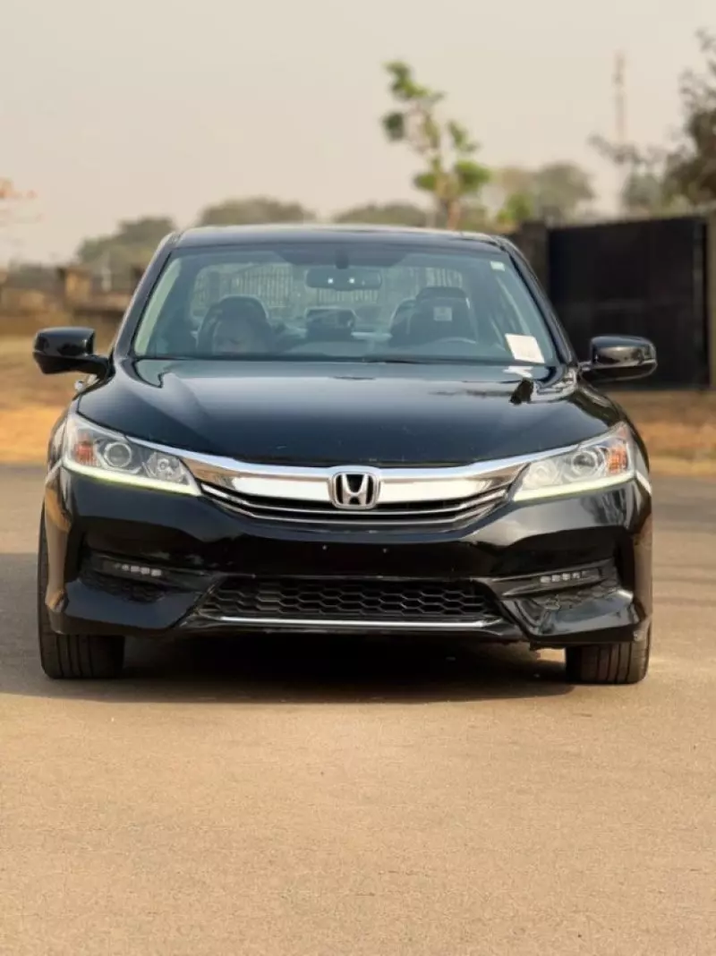 Honda Accord - 2017