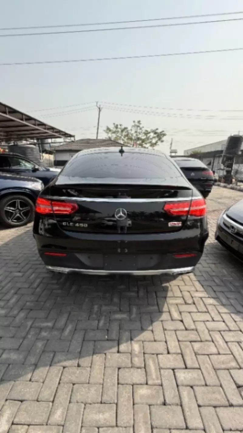 Mercedes-Benz GLE 450   - 2016