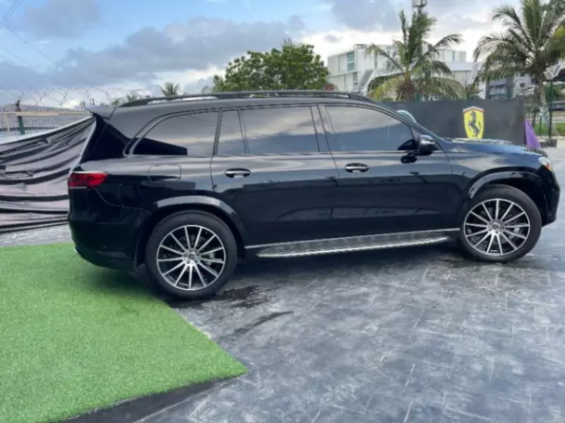 Mercedes-Benz GLS 580