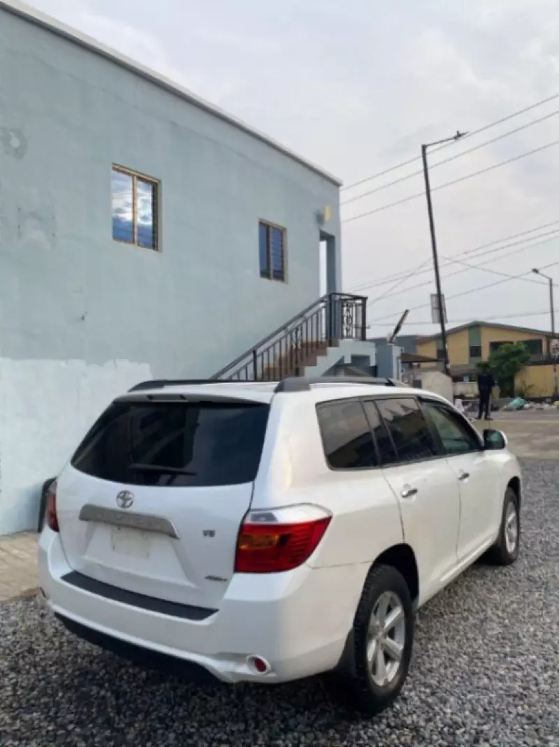 Toyota Highlander   - 2008