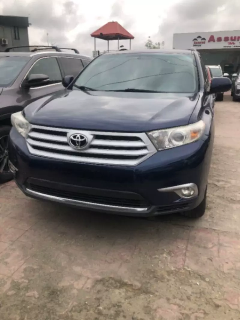 Toyota Highlander   - 2009