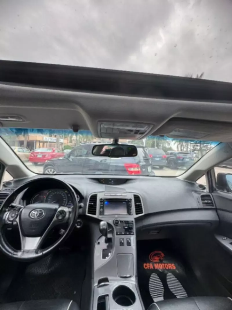 Toyota Venza   - 2013