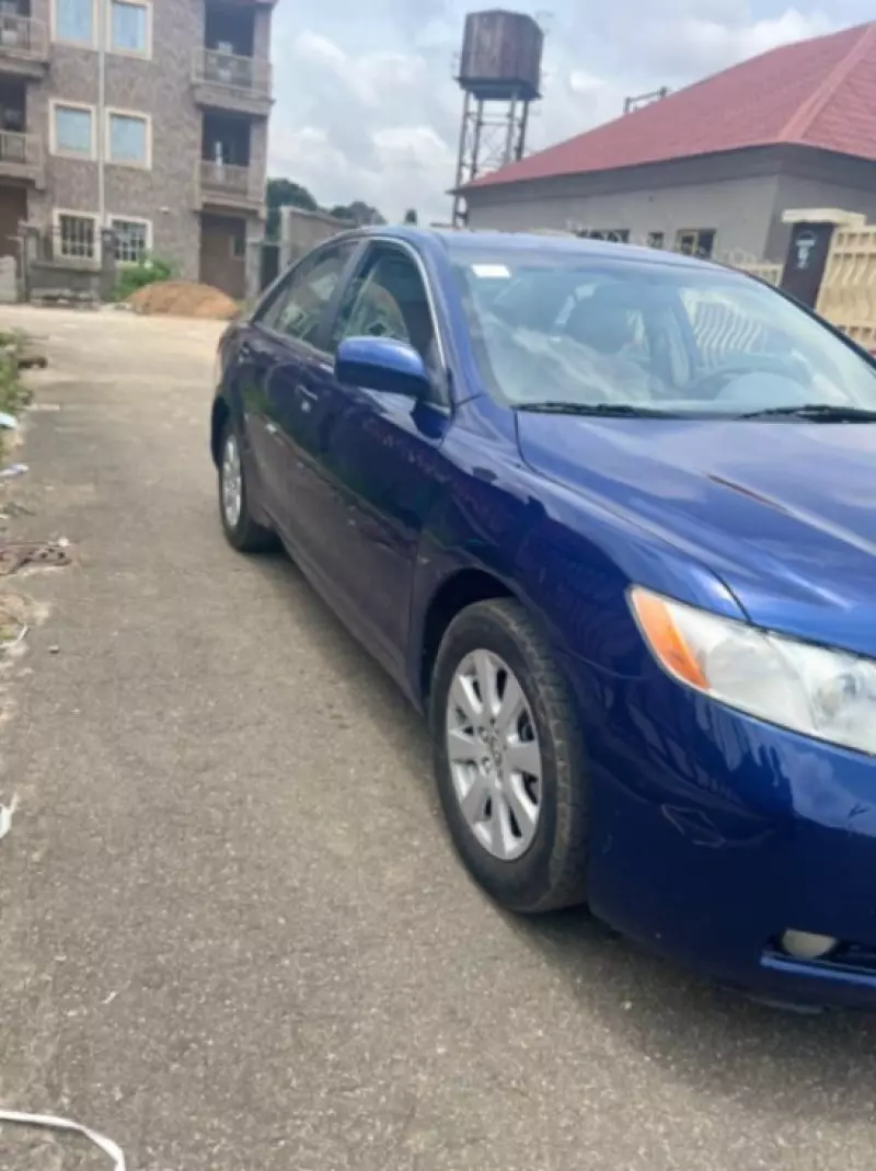 Toyota Camry   - 2007