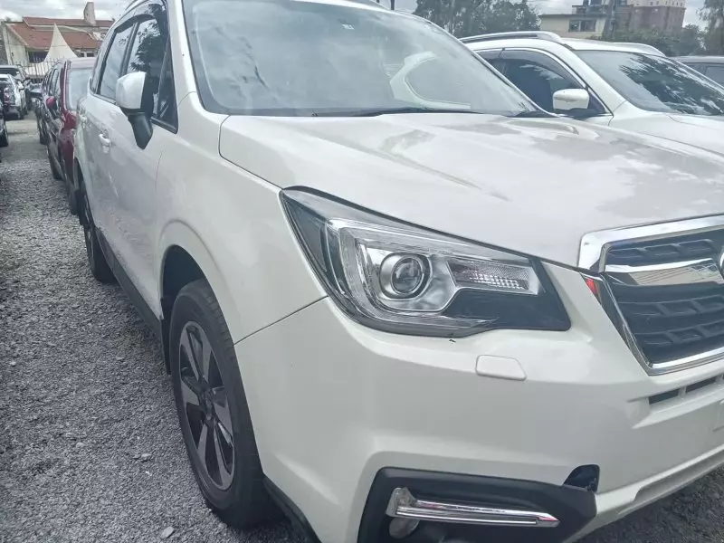 Subaru Forester   - 2017