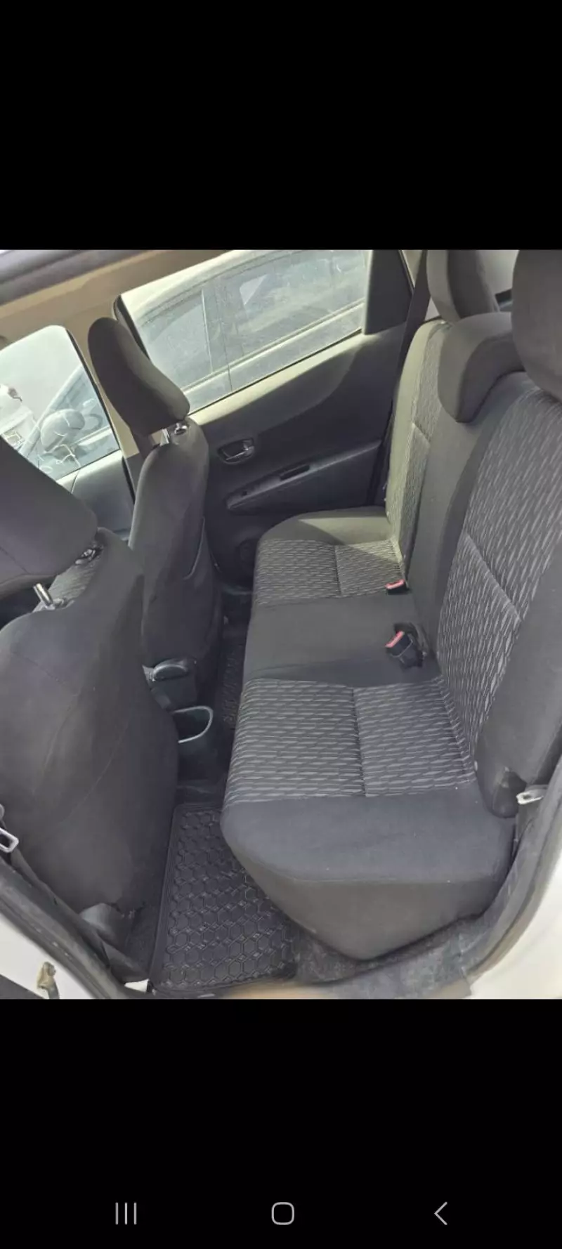 Toyota Yaris   - 2014