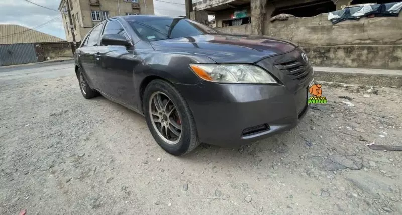 Toyota Camry   - 2008