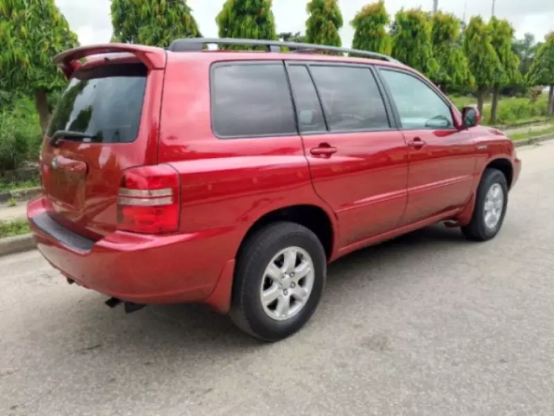 Toyota Highlander   - 2003