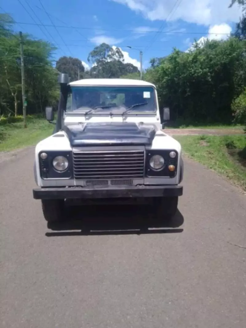 Land Rover Defender - 2009