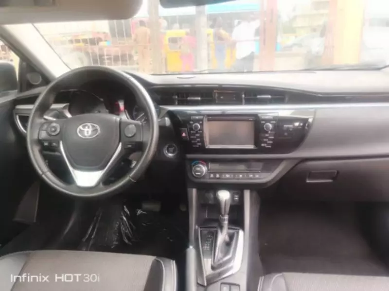 Toyota Corolla   - 2013
