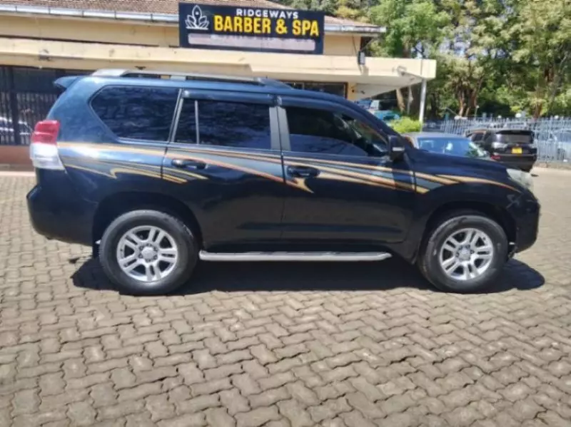 Toyota Prado   - 2011