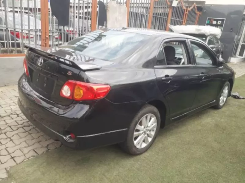 Toyota Corolla Sport   - 2010