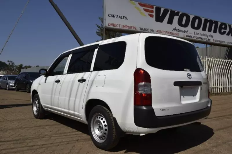 Toyota Probox    - 2020