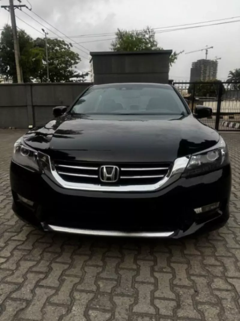 Honda Accord - 2015