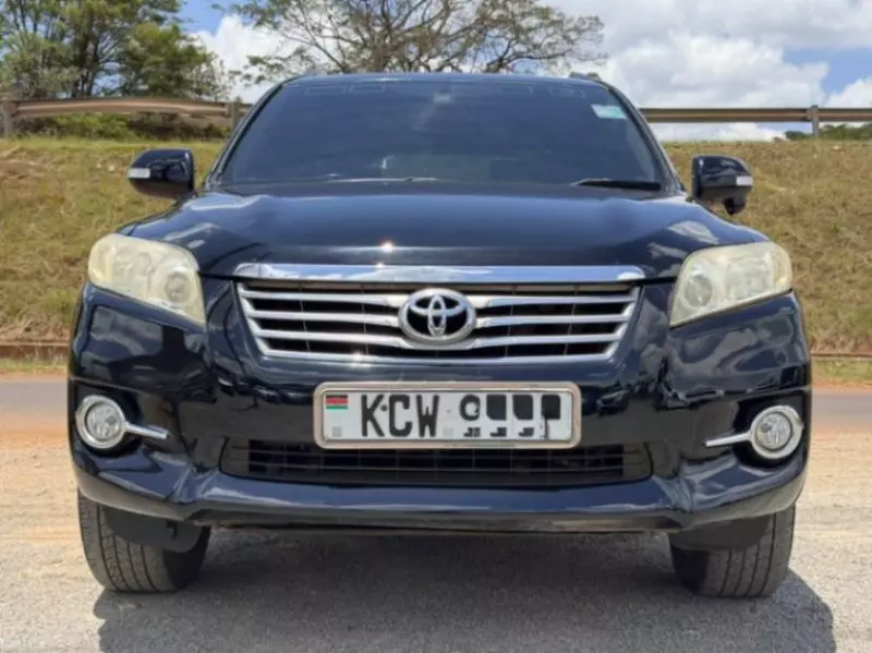 Toyota Vanguard    - 2012