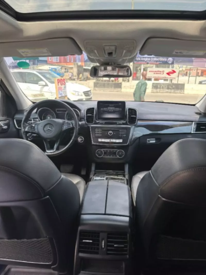 Mercedes-Benz GLE 350   - 2016