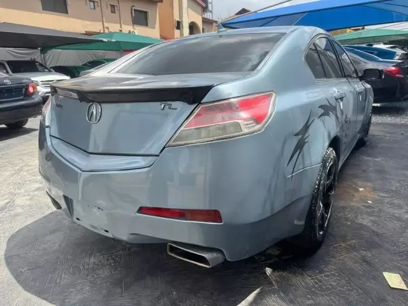 Acura TL   - 2009