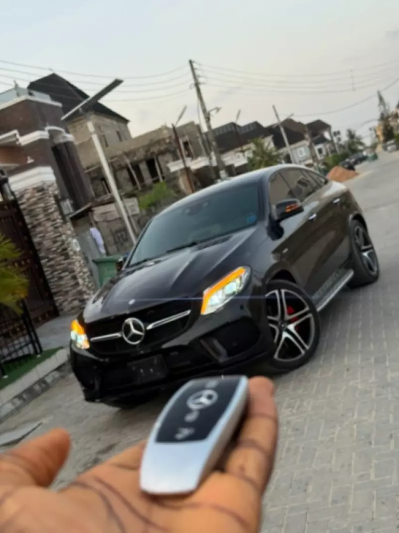 Mercedes-Benz GLE 43 AMG   - 2017