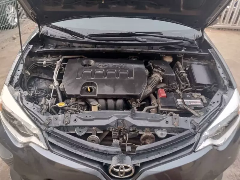 Toyota Corolla   - 2014