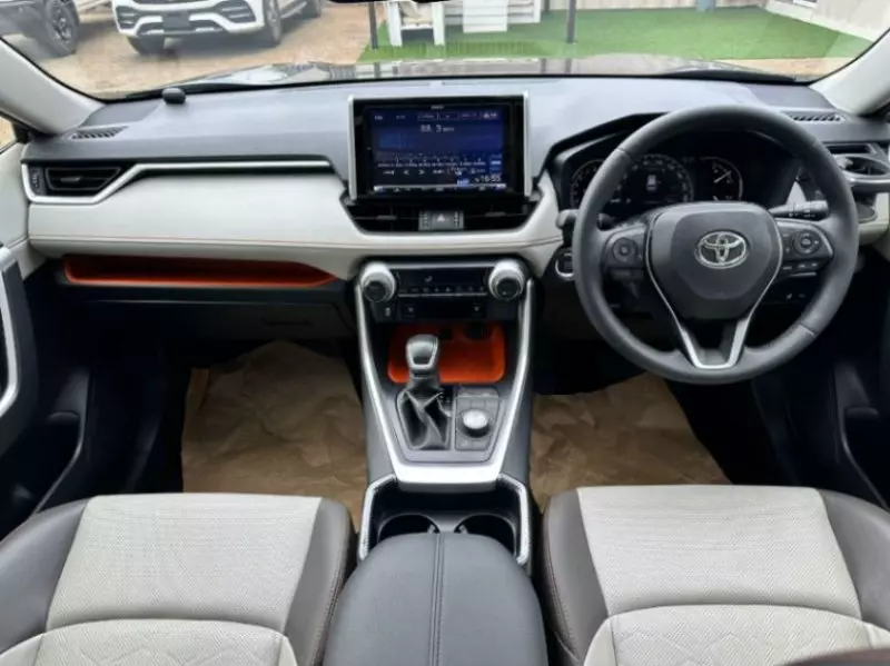 Toyota RAV 4   - 2020
