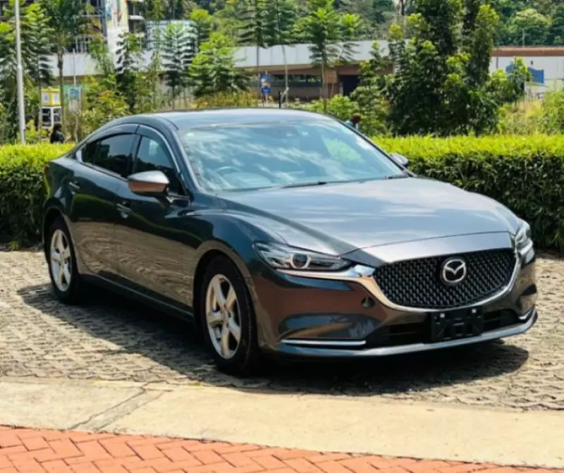 Mazda Atenza    - 2018