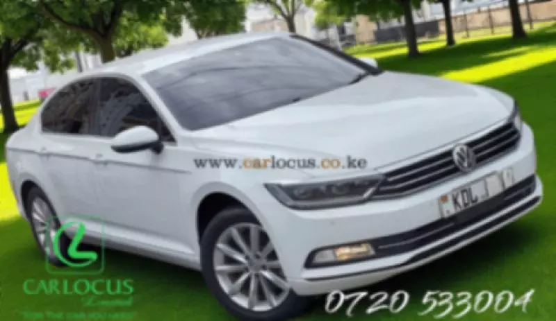 Volkswagen Passat   - 2015