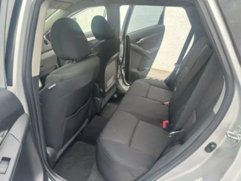 Pontiac Vibe   - 2009