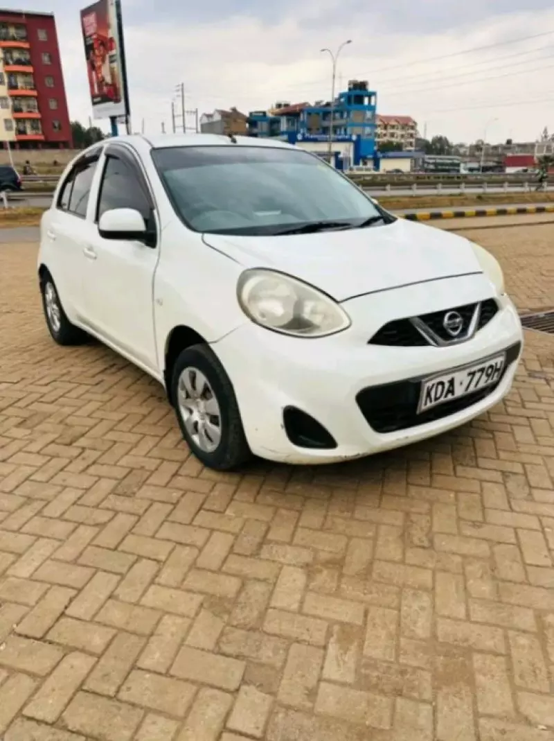 Nissan March    - 2013