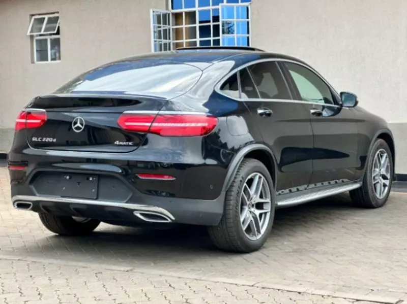 Mercedes-Benz GLC 220 - 2018