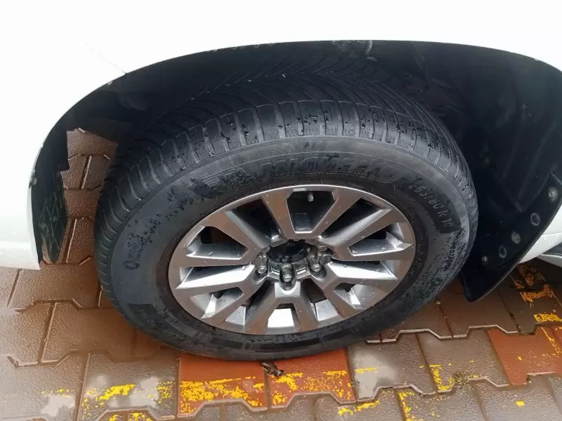 Toyota Landcruiser Prado   - 2016