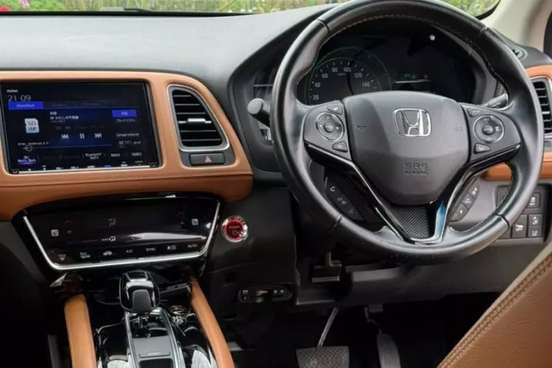 Honda Vezel    - 2019