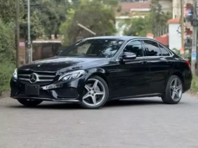 Mercedes-Benz C200   - 2017