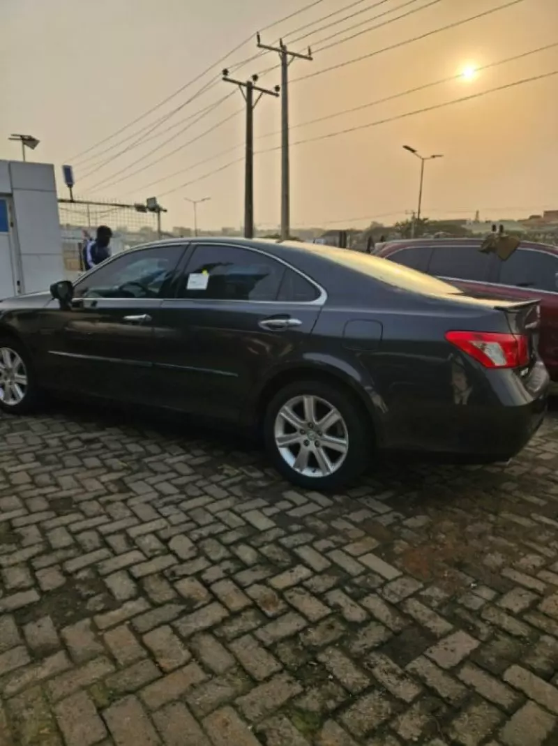 Lexus ES 350