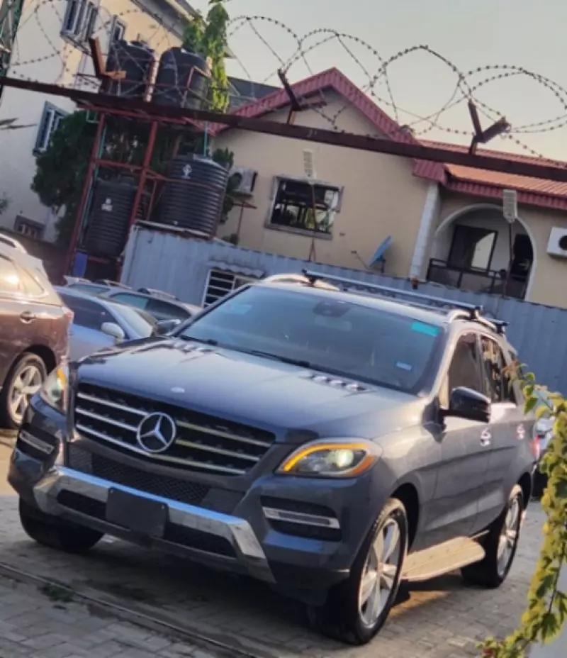 Mercedes-Benz ML 350   - 2013